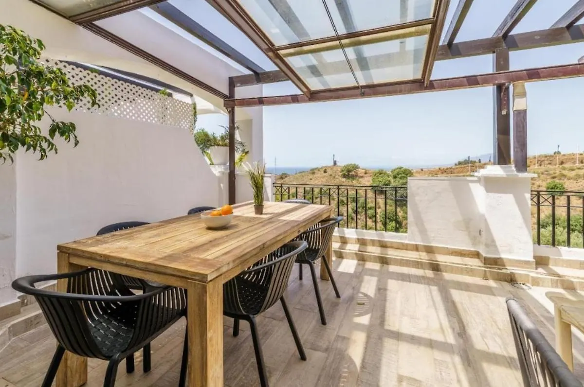 Beautiful Penthouse With Seaview In Pueblo Monteros Appartement Marbella