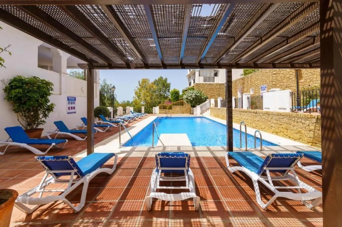 Appartement Beautiful Penthouse With Seaview In Pueblo Monteros à Marbellac